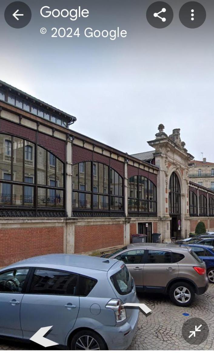 Les Halles De ベジエ エクステリア 写真